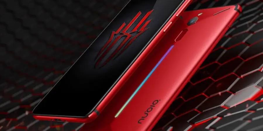 Nubia Red Magic: in arrivo la colorazione Flame Red