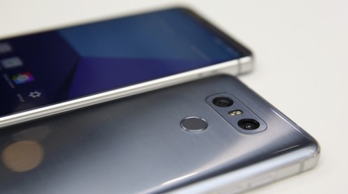 LG G7 arriverà con due display diversi